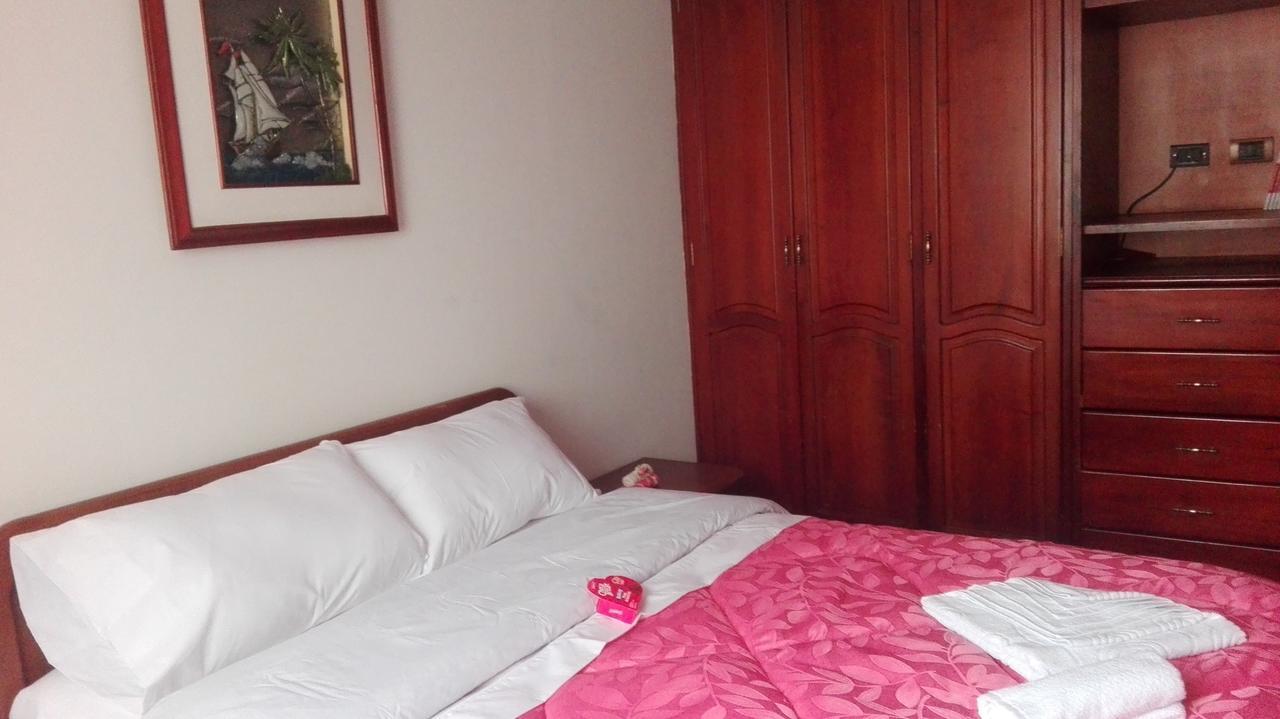 D'Lujo Bed & Breakfast Bogota Ngoại thất bức ảnh