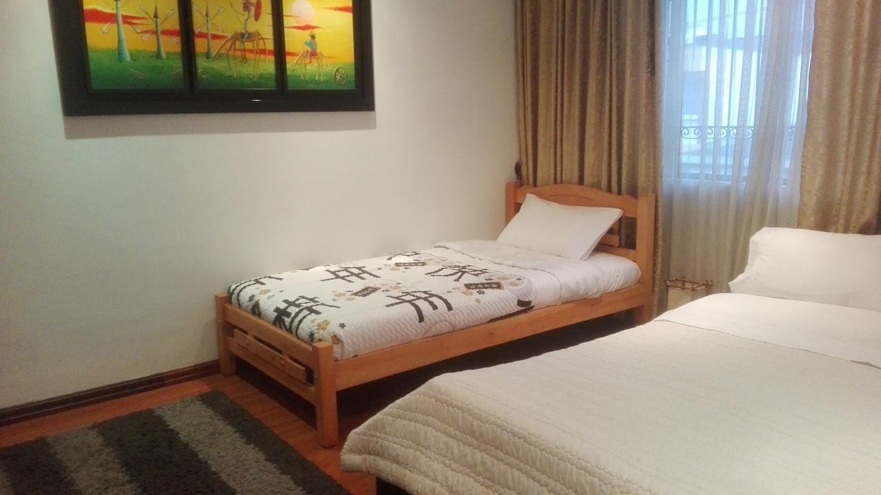 D'Lujo Bed & Breakfast Bogota Ngoại thất bức ảnh